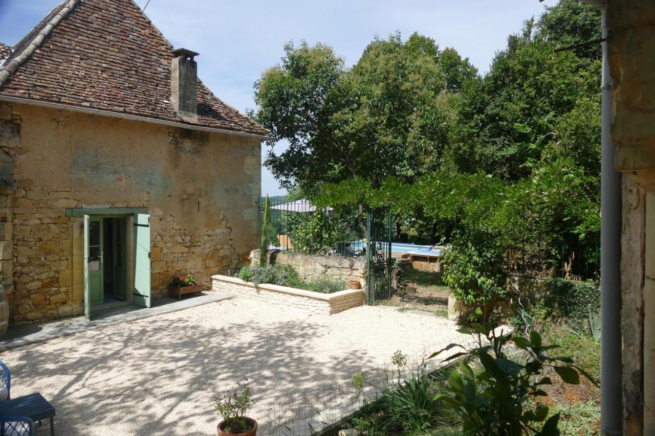 1 Rue Pasquet - 2 Double Rooms In The Main House Beaumont-du-Périgord Kültér fotó